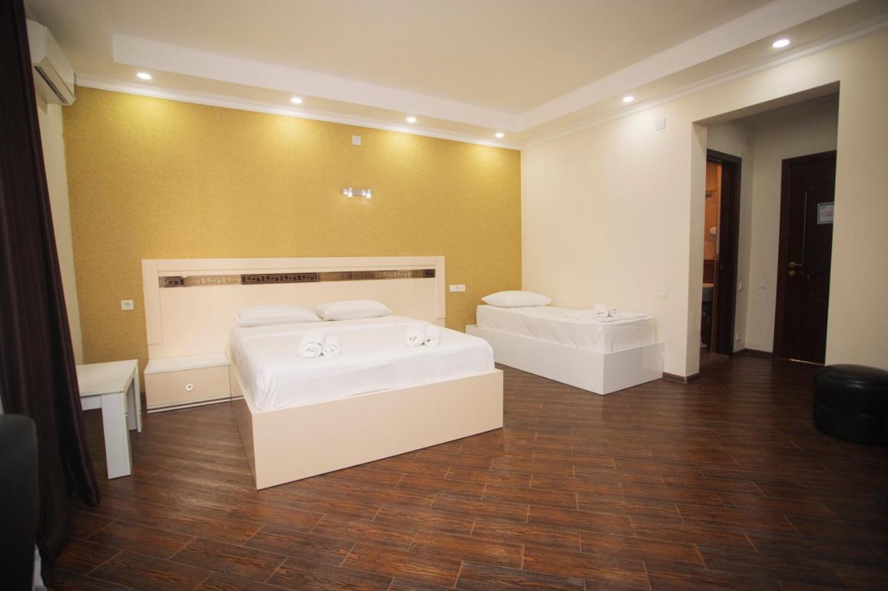 Hotel Irise 코불레티 외부 사진